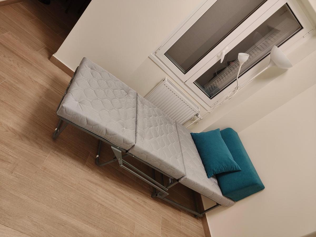Litseli Apartment เอเธนส์ ภายนอก รูปภาพ